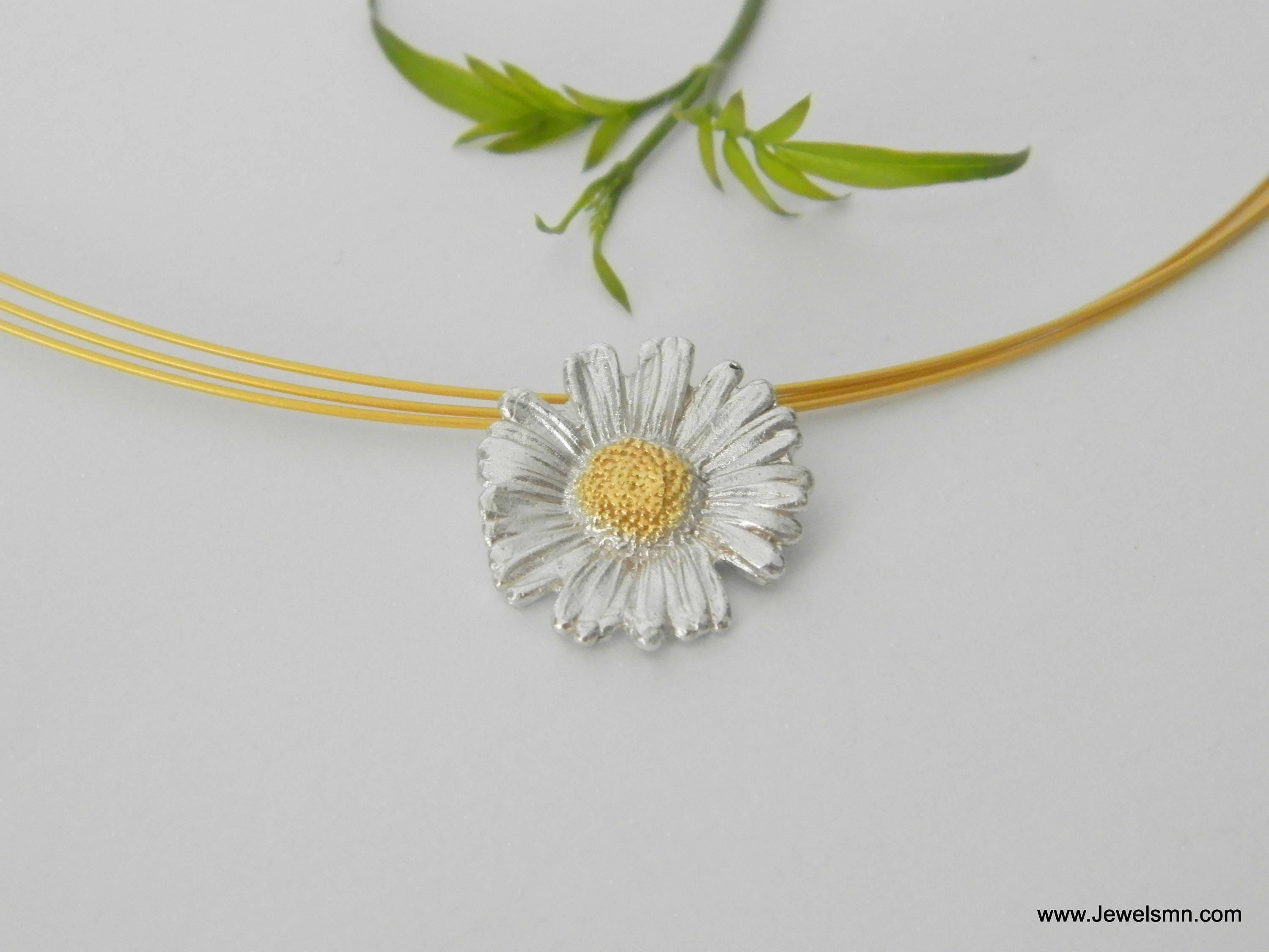 Real Daisy Flower Necklace, Handmade Minimalist Jewelry, Organic Forest Pendant, Gift for Health & Resilience, Sterling Silver 925