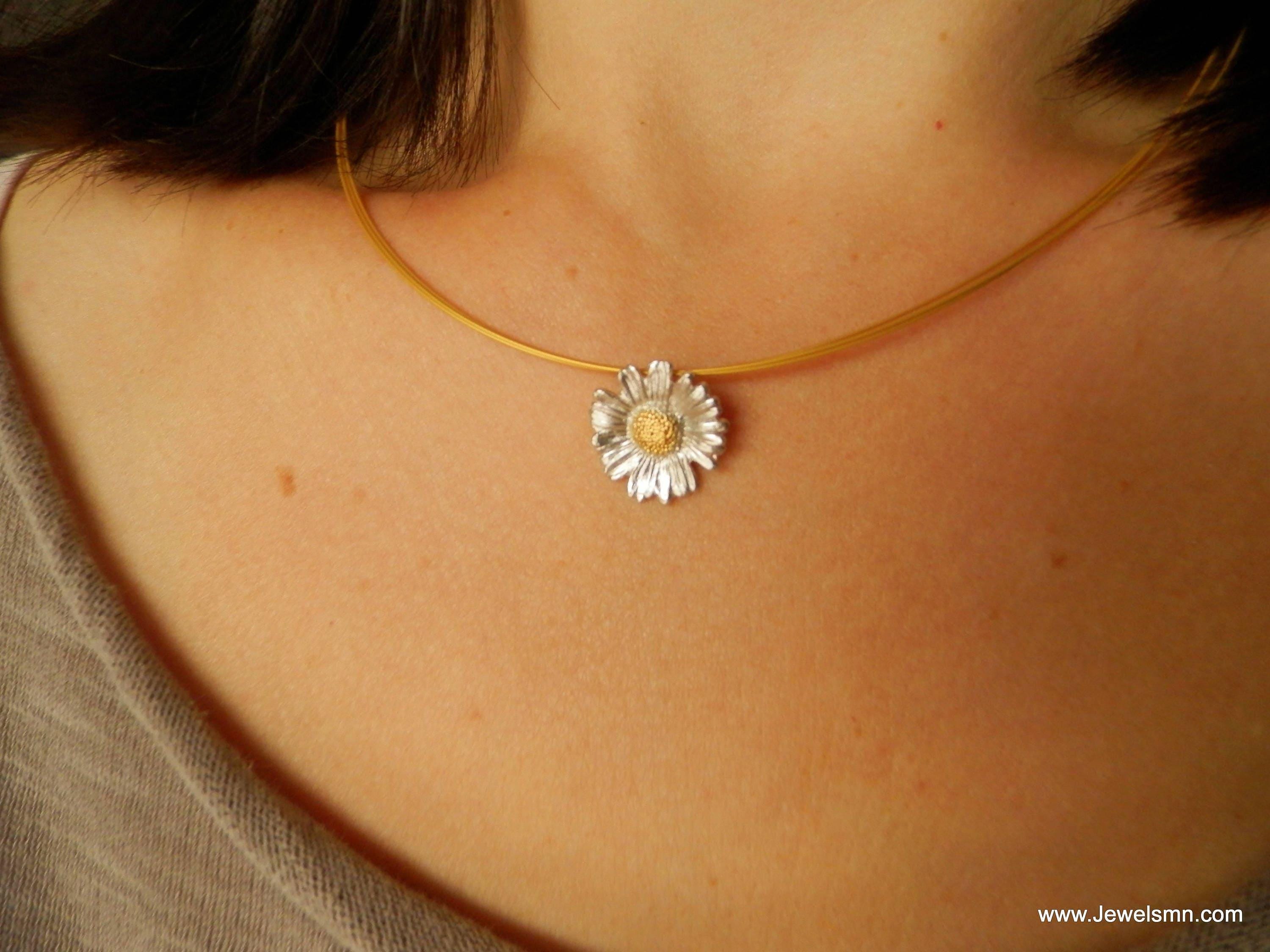 Real Daisy Flower Necklace, Handmade Minimalist Jewelry, Organic Forest Pendant, Gift for Health & Resilience, Sterling Silver 925